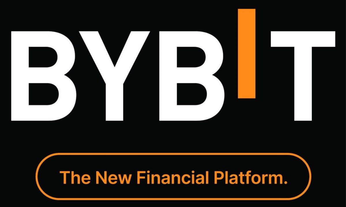 Global Stocks Reach Record Highs As S&P 500 Surpasses 7,000 Milestone